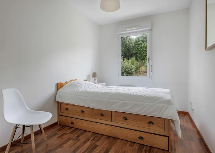 Maison Pour 8 Personnes - 300m De La Vakantiehuis Saint-Michel-Chef-Chef